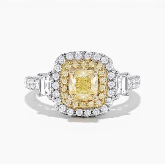 New Women’s 925 Silver Square Shape Yellow Crystal Diamond Ring - Picture 2 of 7